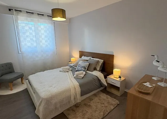 Douceur D'azur T4 A Pied * Фрежюс